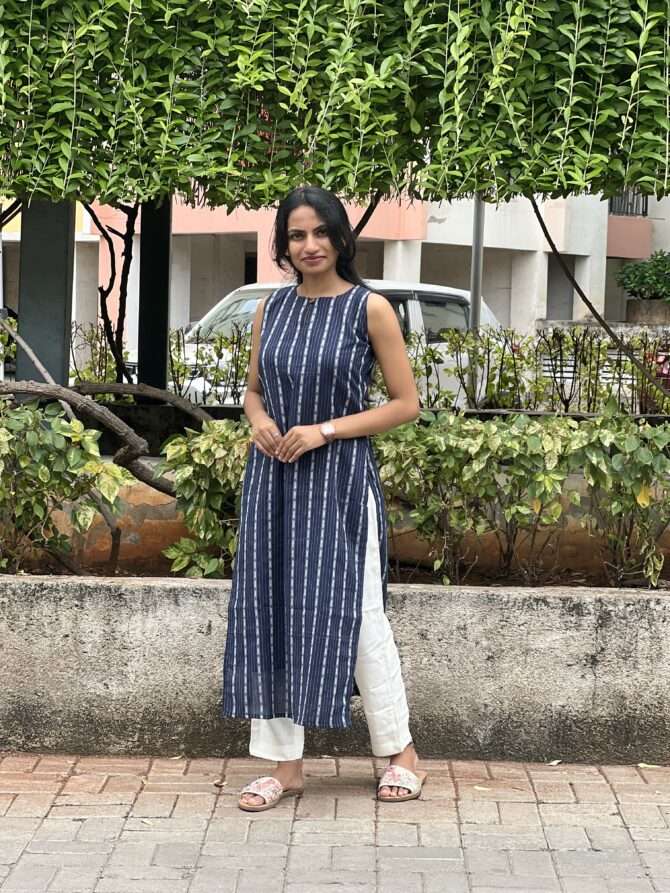 Serene Stripes Kurta - Image 4