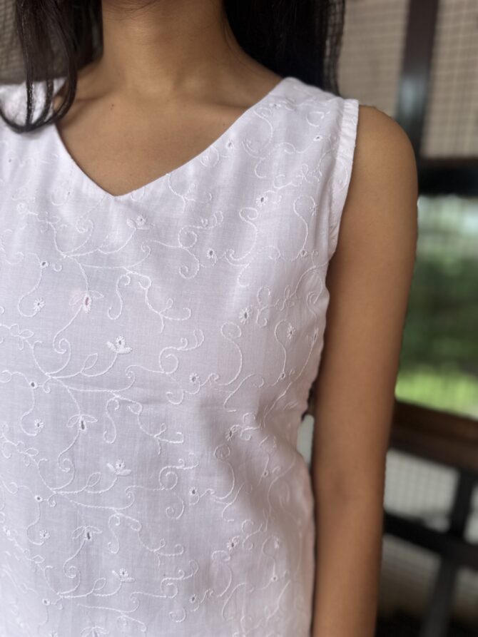 White hakoba Kurta - Image 3