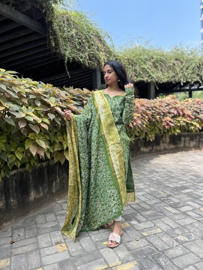Emerald Bandhini Kurta