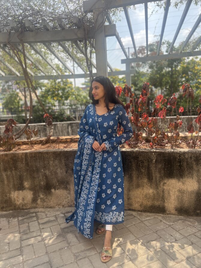 Neel Kamal Kurta - Image 2