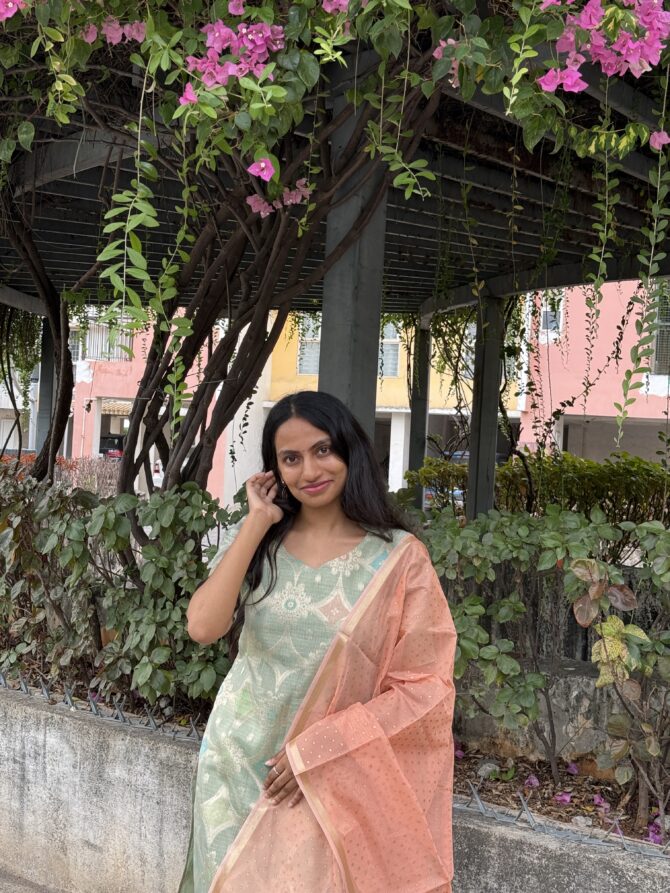 Mayuri - Image 2