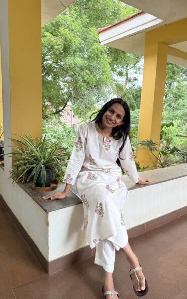 Ivory bloom kurta