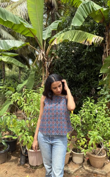 Indigo spaghetti Top