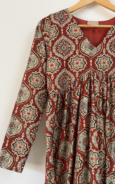 Maroon Mughal Print Kurta Set